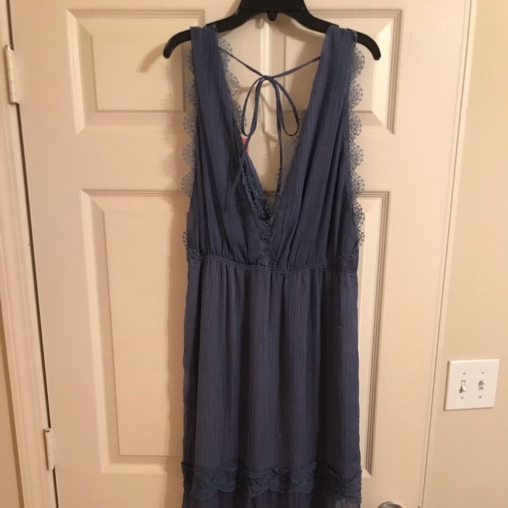 Periwinkle V-neck dress